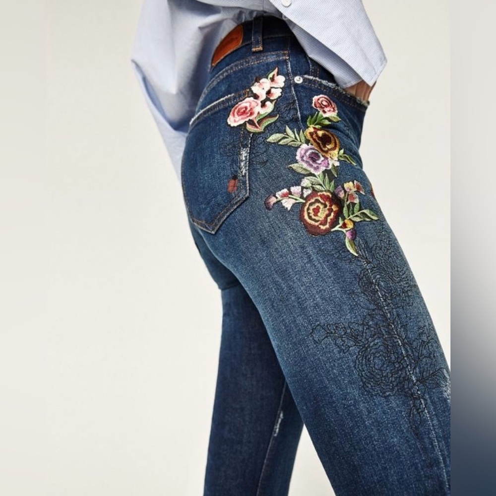 Floral Embroidered Jeans